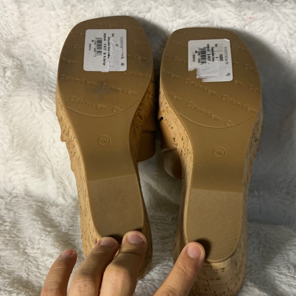 NWOT Calvin Klein Women's Beige Wedge Sandals - Picture 7 of 7